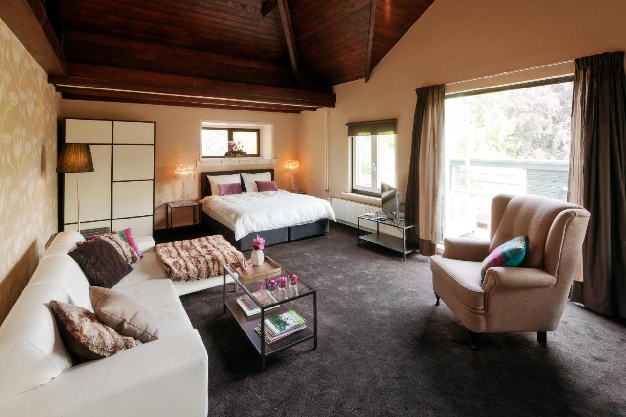 Aubergine Logeren & Dineren Bed & Breakfast Tegelen Bilik gambar